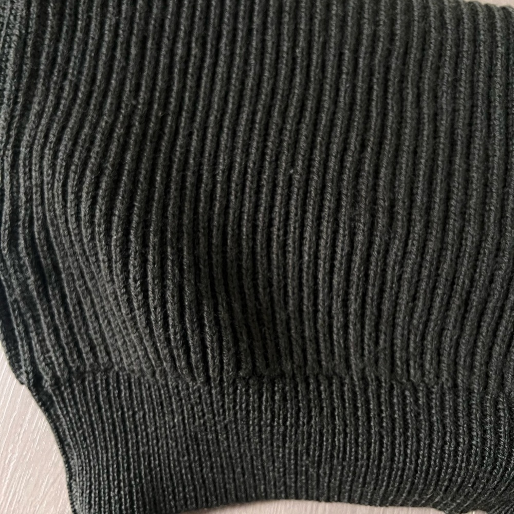MHL sweater - Picture 5 of 10